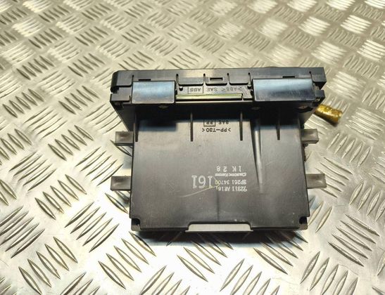 SUBARU Legacy 3 generation (1998-2003) Andra styrenheter 72311AE161,3P26134700 32931529