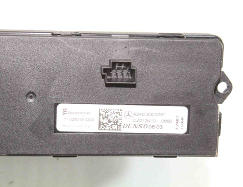 MERCEDES-BENZ GLA-Class X156 (2013-2020) Elektrisk kupévärmare radiator A2468300261 31597752