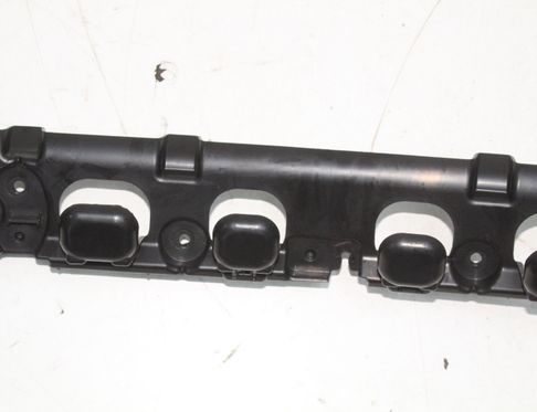 FORD USA Mustang Mach-E 1 generation (2020-2024) Bakre stötfångare mellanfäste LJ8B-17B861-AD 33023358