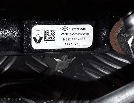 MERCEDES-BENZ G-Class W463 (1990-2024) Vänster sida Bränsleskena h8201157327 32964773