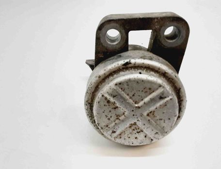 VOLVO V50 1 generation (2003-2012) Motorfäste på höger sida 21598656