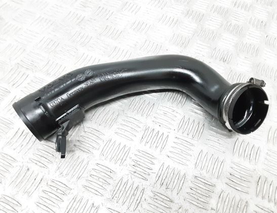 VOLVO V50 1 generation (2003-2012) Intercooler slangrör 30741235 33007608