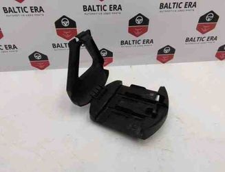 MERCEDES-BENZ C-Class W204/S204/C204 (2004-2015) Varnings triangel A2048900114 31519717