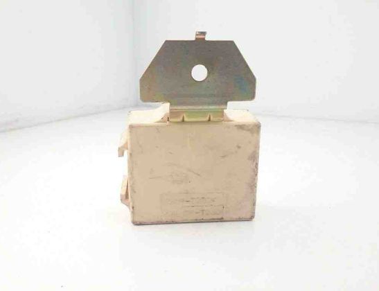 SUBARU Impreza 2 generation (2000-2007) ABS relä 88013FE022 20372261