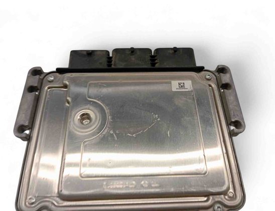 PEUGEOT 2008 1 generation (2013-2020) Motorstyrenhet ECU 9808016480,0281030548 30992109