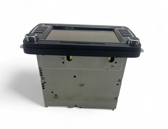 VOLKSWAGEN Passat B7 (2010-2015) Musikspelare med GPS 3C8035190C 32996097