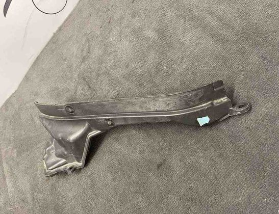 BMW 5 Series F10/F11 (2009-2017) Andra motorrumsdelar 7204336,14850610 32188153