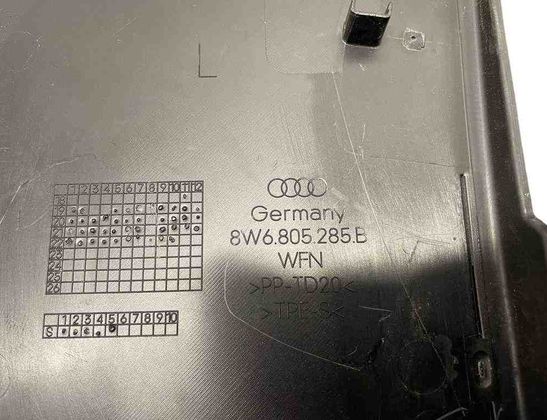 AUDI A5 F5 (2016-2024) Vingekomplettering 8W6805285B 32194768
