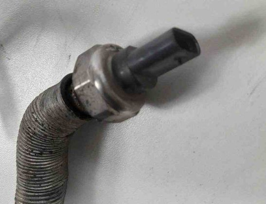 BMW 5 Series F10/F11 (2009-2017) Andra motorrumsdelar B21417DA 31936903