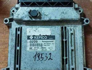 VOLKSWAGEN Tiguan 1 generation (2007-2017) Motorstyrenhet ECU 39125-2B062 31939643