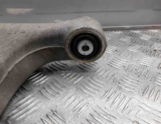 AUDI A8 D4/4H (2010-2018) Vänster bakarm 8R0505312F,8R0505312 15342667