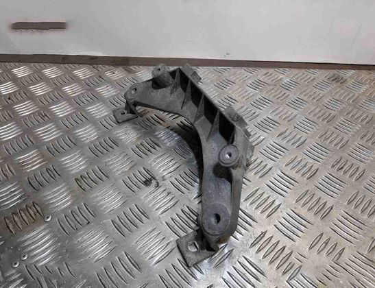 BMW X5 E70 (2006-2013) Bakre differentialfäste 10060411 15355564