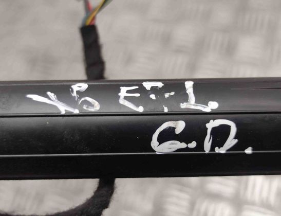 BMW X6 E71/E72 (2008-2012) Höger baklucka gasfjäderben 4887654 17526678