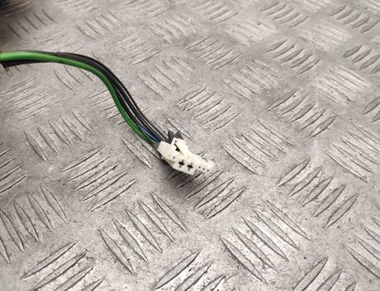 MERCEDES-BENZ E-Class W211/S211 (2002-2009) Främre höger dörr Fönsterkontrollmotor A2118203042 21476056