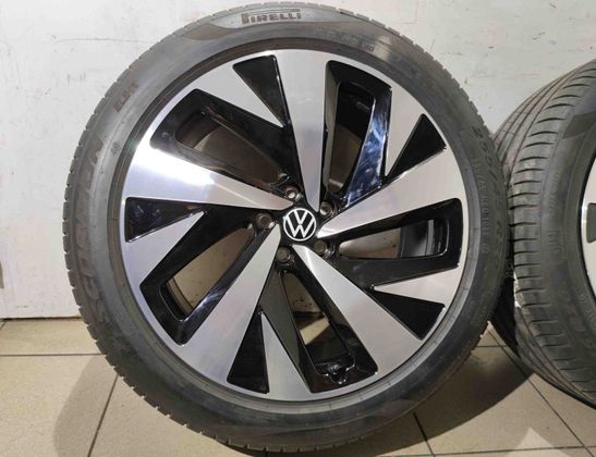 VOLKSWAGEN ID.5 1 generation (2021-2023) Hjuluppsättning 11A601025A,11A601025H 26821727