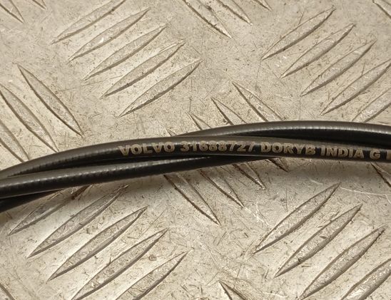 VOLVO XC60 2 generation (2017-2024) Motorhuvslåskabel 31688727 32951299