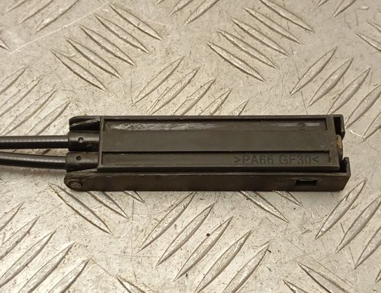 VOLVO XC60 2 generation (2017-2024) Motorhuvslåskabel 31688727 32951299