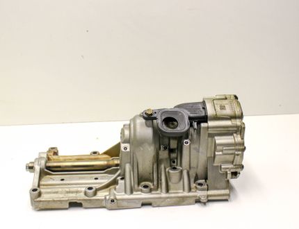 BMW 3 Series F30/F31 (2011-2020) Oljepump 7610378 32952427