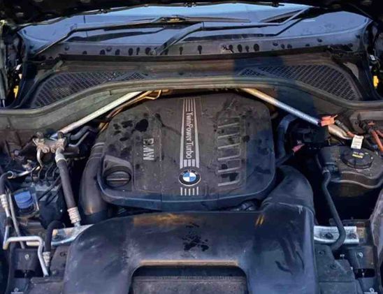 BMW X5 F15 (2013-2018) Motor N57D30A 31622159