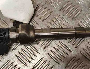 BMW X4 F26 (2014-2018) Bränsleinsprutare 0445110743 31574494