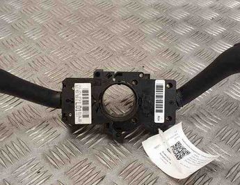 SKODA Fabia 1 generation (2004-2007) Indikeringstorkarspaksbrytare 8L0953513G 31593974