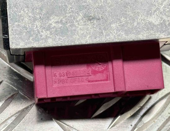 BMW 1 Series E81/E82/E87/E88 (2004-2013) Bränslepumpkontroll 7229173,55892110,931917 26872447