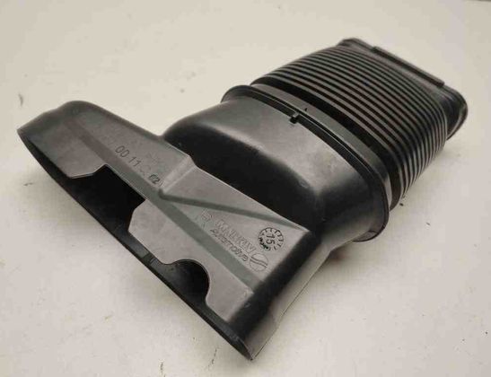 MERCEDES-BENZ E-Class W212/S212/C207/A207 (2009-2016) Lufttillförsel slangrör A2760900011 29911654