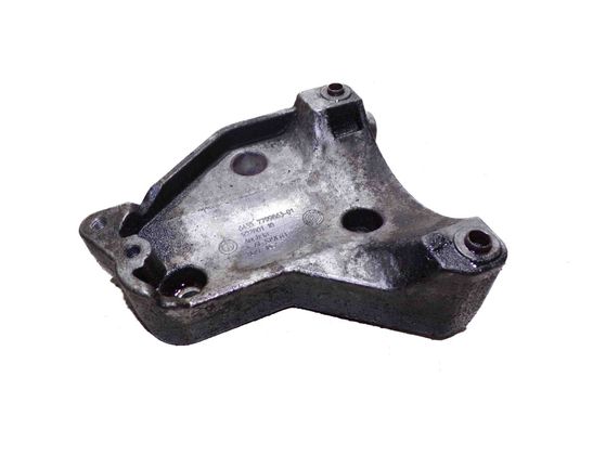 BMW X6 E71/E72 (2008-2012) Luftkonditioneringskompressorfäste 7799863,64557799863 25409789