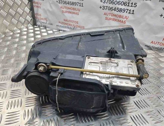 VOLKSWAGEN Touareg 1 generation (2002-2010) Fram höger strålkastare 7L6941018BG 31452385