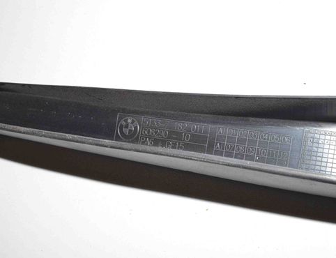 BMW 5 Series F10/F11 (2009-2017) Vänster främre dörrpanel 51337182011,7182011 17756307