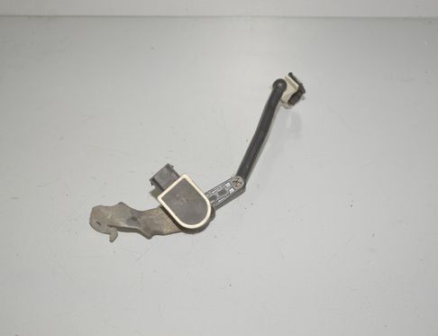 BMW 3 Series G20/G21/G28 (2018-2024) Vänster främre nivåsensor 6870000,37146870000,6860843,37146860843,6784072,37146784072,6788571,37146788571,6788569,37146788569 32854464
