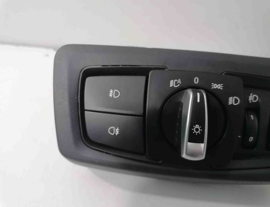 BMW 2 Series Grand Tourer F46 (2018-2023) Strålkastarbrytare kontrollenhet 9865814,5A25465,6824890,9390204,9311729 18263297