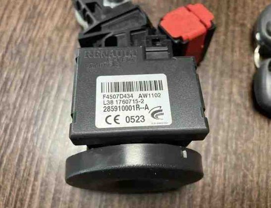 OPEL Vivaro B (2014-2019) Motorstyrenhet ECU 0281031363,237103984R 27336147