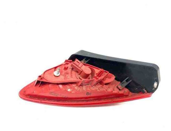 PEUGEOT 3008 1 generation (2000-2008) Höger Baklucka Bakljus 9683460980 24713555