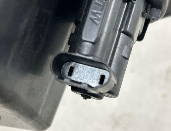 FORD USA Escape 4 generation (2019-2024) Bränsletanklocklås LJ6BS27936AB,J6BS27936BC,FT4B220A20AB,TJ6BS27936AB,PJ6BS27936GA 32958117