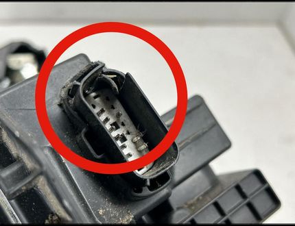 FORD USA Escape 4 generation (2019-2024) Fram vänster strålkastare 4433120029505,PJ6B13E016BC 32958573