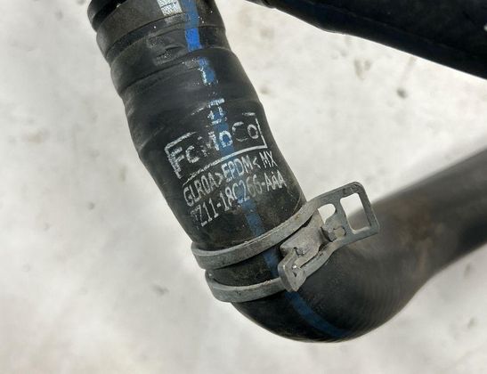 FORD USA Escape 4 generation (2019-2024) Kylvätskeslangrör PZ1118C266AA 32958893