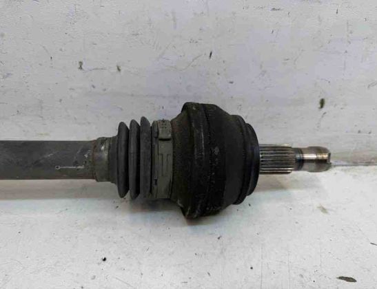 MERCEDES-BENZ E-Class W213/S213/C238/A238 (2016-2024) Bakre höger drivaxel A2133502611 31138101