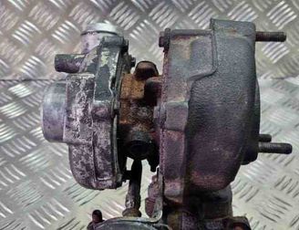 AUDI A4 B5/8D (1994-2001) Turboladdare 028145702H 31068568