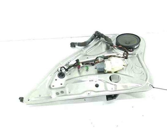 MERCEDES-BENZ C-Class W204/S204/C204 (2004-2015) Fönsterhiss för höger bakdörr A2048204302,A2044401705,A2129004206 24657549