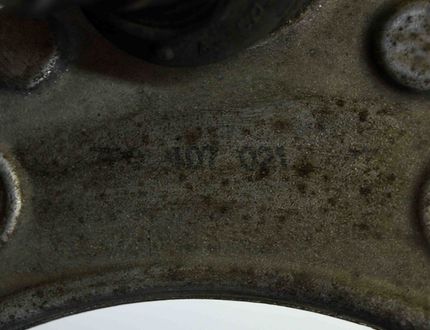 VOLKSWAGEN Touareg 2 generation (2010-2018) Främre Vänster Övre Wishbone Arm 7P0407021 14350467