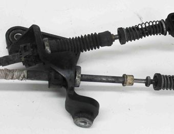 SKODA Octavia 2 generation (2004-2013) Växlingsmekanism 1K0711049CJ 2629332