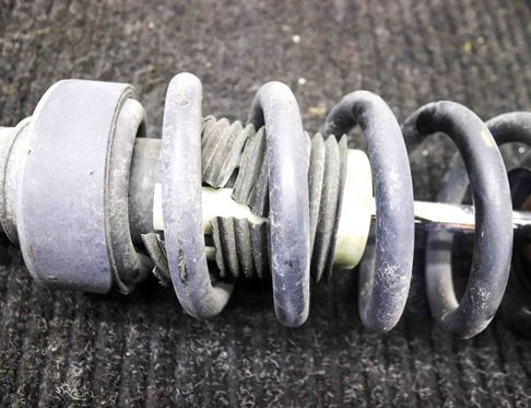 AUDI Q7 4L (2005-2015) Stötdämpare bak höger 7L8512021 32575638