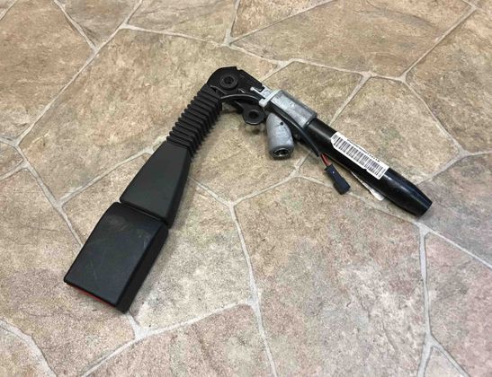 BMW X5 E70 (2006-2013) Främre höger sätesspänne 3065664 23075522