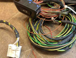 BMW 4 Series F32/F33/F36 (2013-2020) Autmatic Bootlock Öppningssats 7412610 30705649