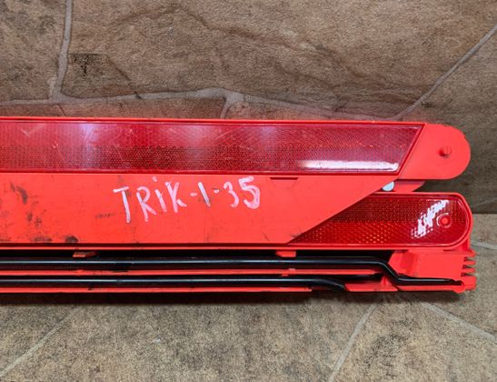 MERCEDES-BENZ C-Class W204/S204/C204 (2004-2015) Varnings triangel A2048900197 32973156