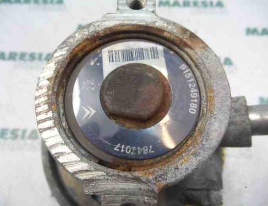 PEUGEOT 306 1 generation (1993-2002) Servostyrningspump 26979571