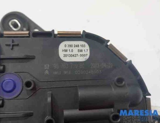 CITROËN C4 Picasso 2 generation (2013-2018) Front vindrutetorkare Mechansm Motor 9676371980,0390248103,1137328710,9816172980 27391979