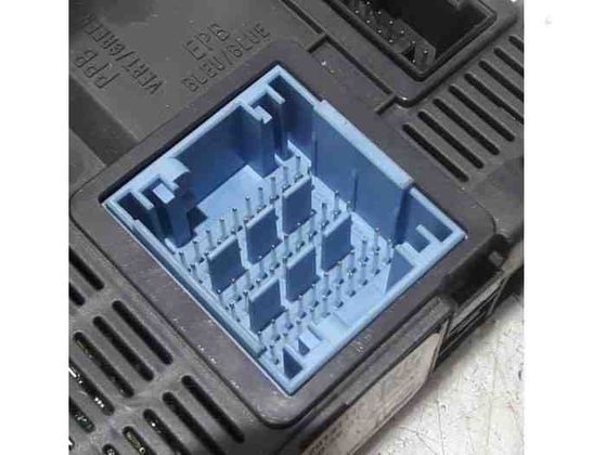 PEUGEOT 308 T9 (2013-2021) Motorstyrenhet ECU 9666729580,1611717580,0281030548,9808016480,1039S67626,1610807880,1611717780 27657539