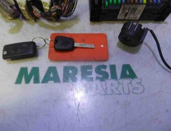 CITROËN C5 2 generation (2008-2017) Motorstyrenhet ECU 657062,9678686080,8666571380,S180075002L,194475 27657990